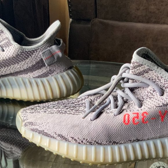 Adidas Yeezy Boost 350 V2 - Picture 1 of 9